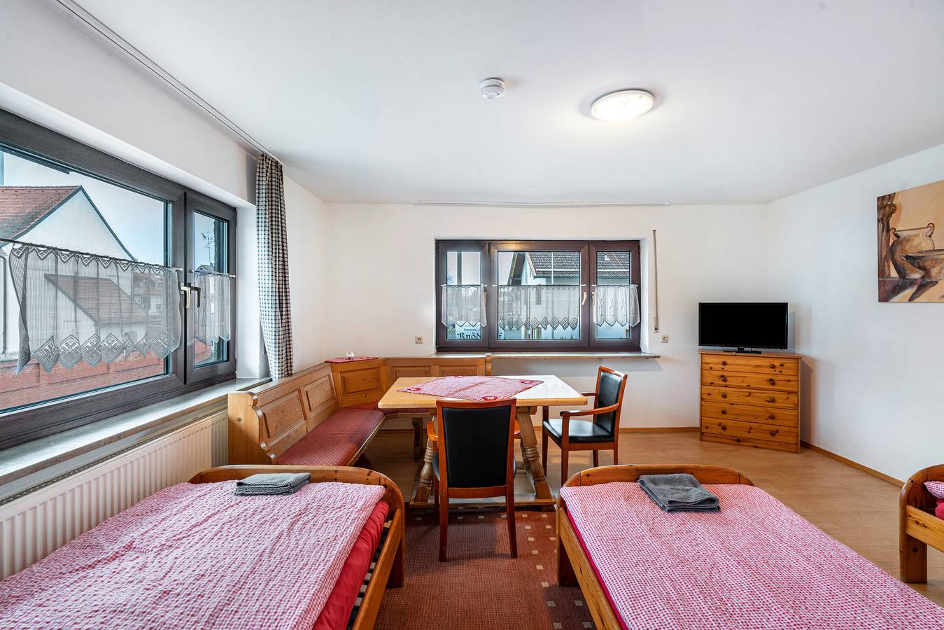 Apartamento entero, Apartamento 'Appartement 8' con terraza compartida y Wi-Fi in Putzbrunn, Alta Baviera