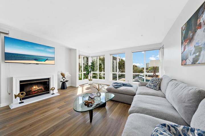 Casa de férias para 7 pessoas, com jardim e vista e ainda piscina and sauna, com animais de estimação em Los Angeles