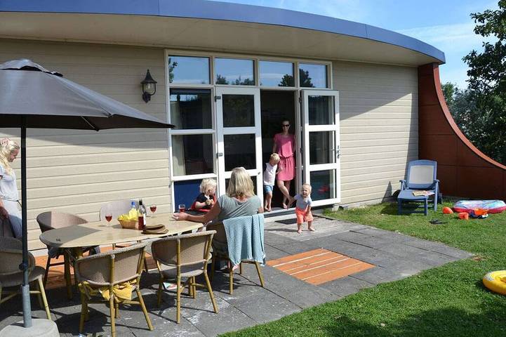 Natuurhuisje voor 16 personen, met terras in Zuid-Holland