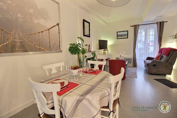 Gîte pour 2 personnes, avec jardin à Plancoët - 2