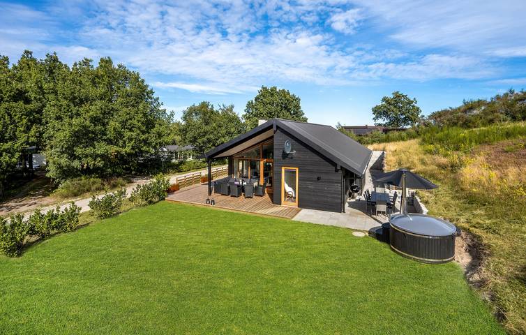 Ferienhaus für 10 Personen, mit Terrasse und Sauna, mit Haustier in Bønnerup Strand