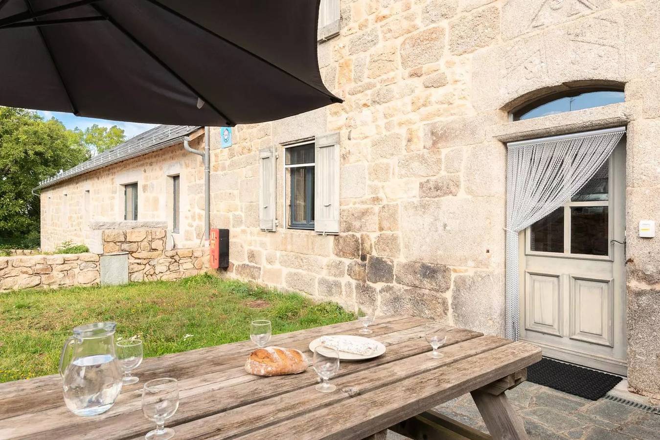 Gîte de France 6 personnes in Albaret-le-Comtal, Région de Mende