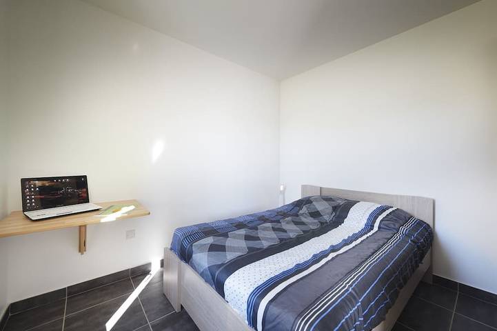 Location de vacances pour 5 personnes, avec jardin ainsi que terrasse et jacuzzi à Châteauneuf-de-Galaure - 2