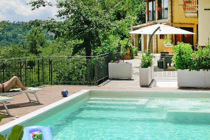 Appartamento intero, Appartamento a Marche con piscina condominiale in Montefortino, Parco nazionale dei Monti Sibillini