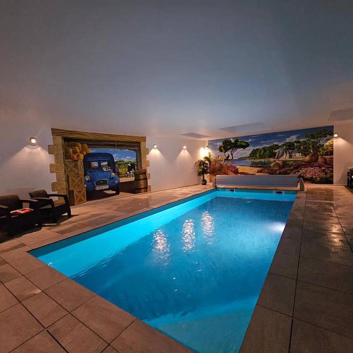 Location de vacances pour 10 personnes, avec piscine et jardin à Bourbriac - 3