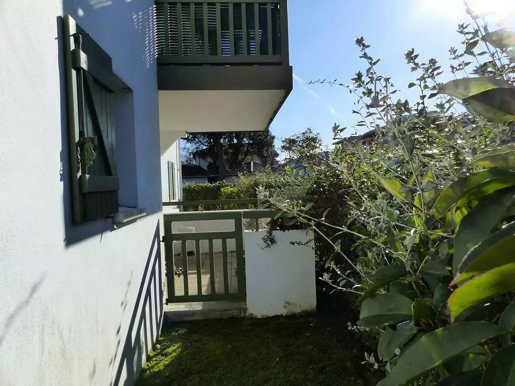 Appartement entier, Les Berges Landaises. Appartement avec terrasse à 3mn à pied du centre-ville d'Hossegor in Capbreton, Côte d’Argent