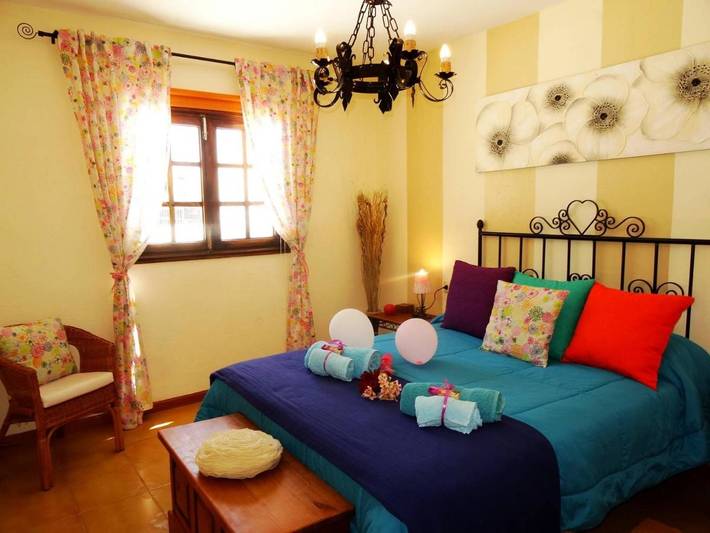 Casa rural para 6 personas, con jardín además de vistas y piscina en Mácher - 3