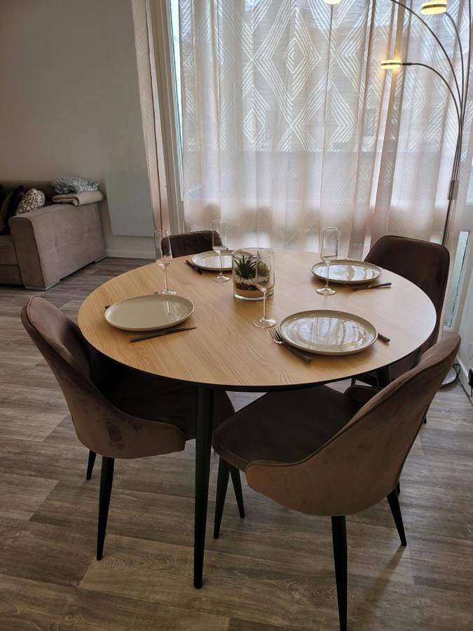 Geheel appartement, Two-Bedroom Apartment in Deuil-la-Barre, Val-d'Oise