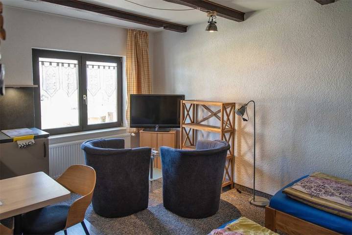 Ferienwohnung für 2 Personen, mit Terrasse und Garten in Schaprode