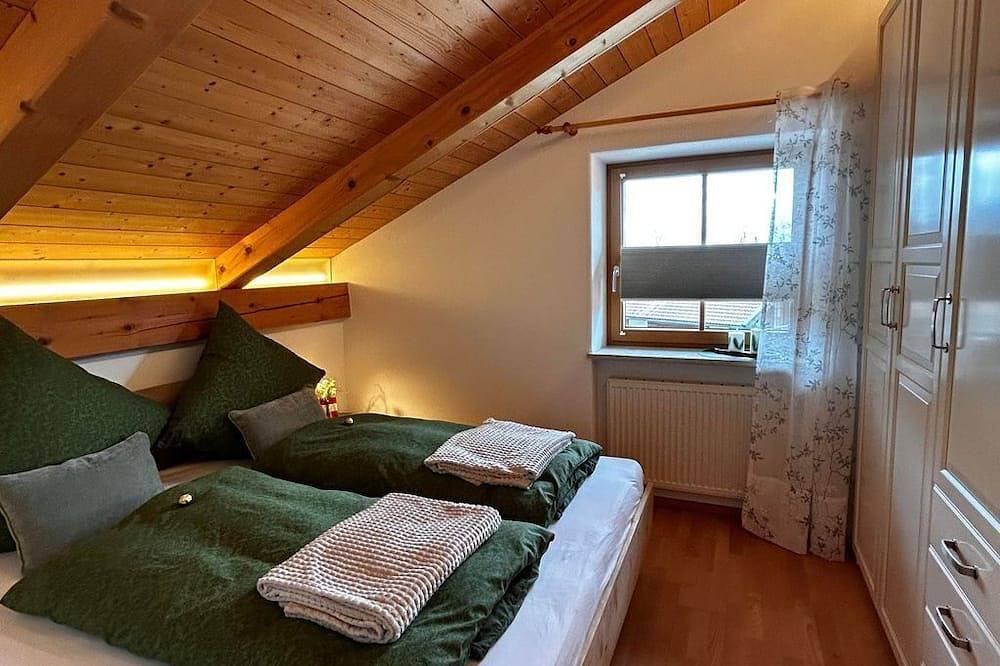 Ganze Wohnung, Ferienwohnung Bergzeit in Unterammergau, Bayerische Alpen