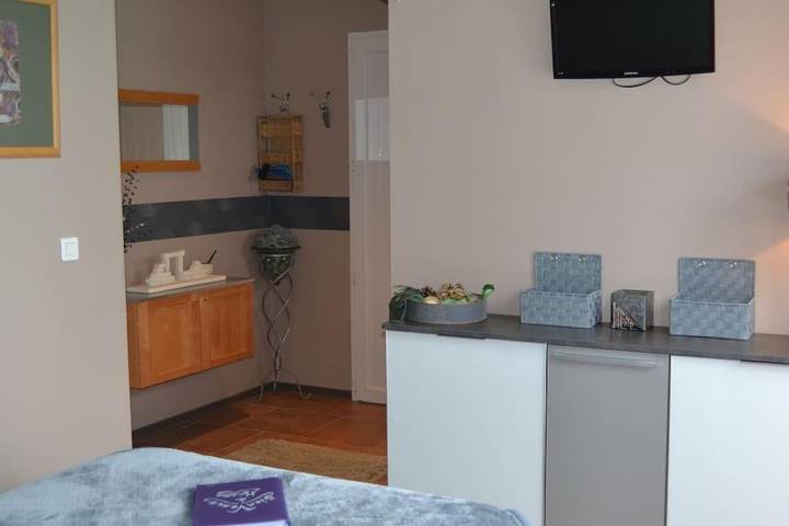 Gîte pour 2 personnes, avec jardin et piscine à Mèze - 3