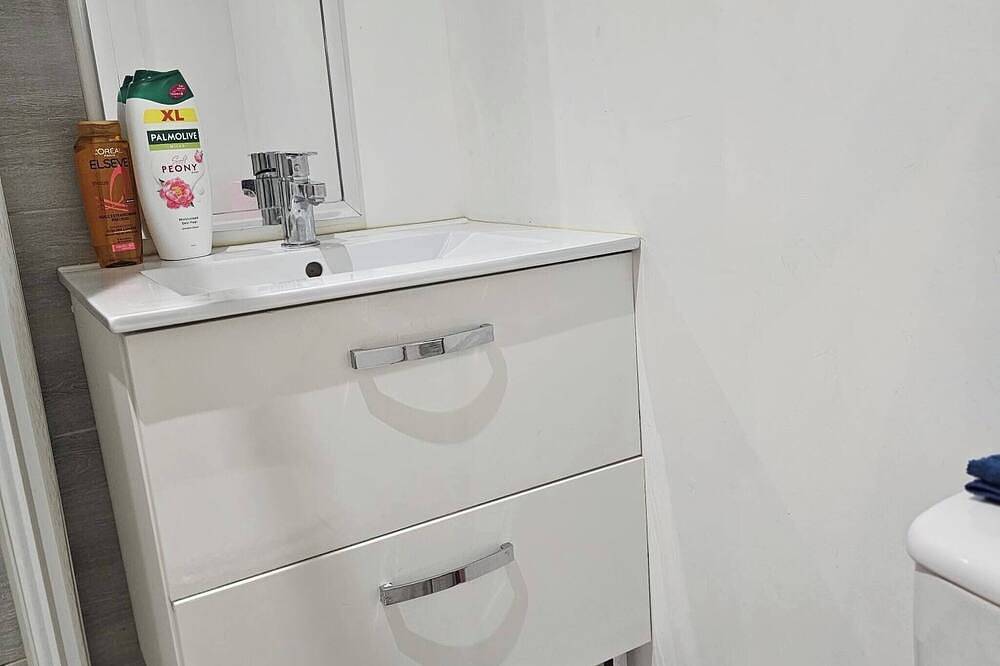 Duplex de 35 m² à 8 min à pied de la gare de Montluçon in Montluçon, Région de Montluçon