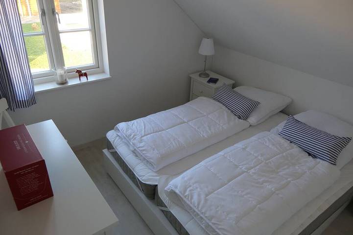 Ferienhaus für 6 Personen, mit Sauna und Garten sowie Balkon in Wiek - 4