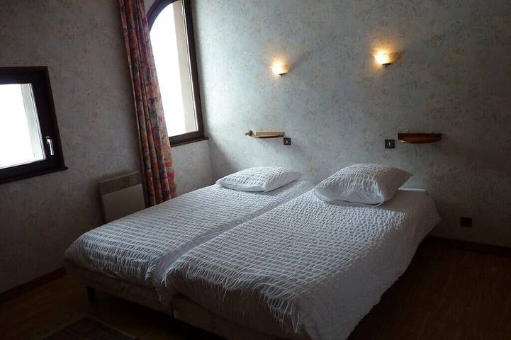 Gîte pour 9 personnes, avec terrasse et jardin, animaux acceptés dans Station de Larcenaire - Bussang - 3