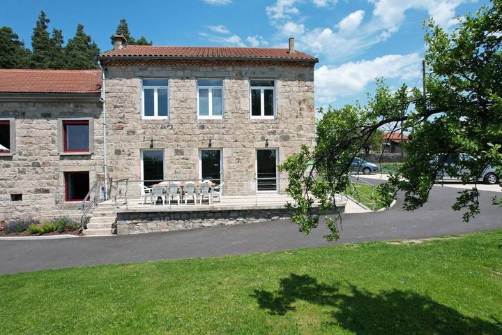 Maison d’hôte pour 2 personnes, avec Terrasse et Jardin à Saint-Maurice-de-Lignon