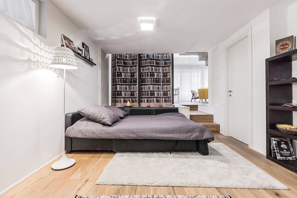 Stylish Central Loft With Garden: 3 Bdr, 8 Guests in Mailand, Mailand Provinz