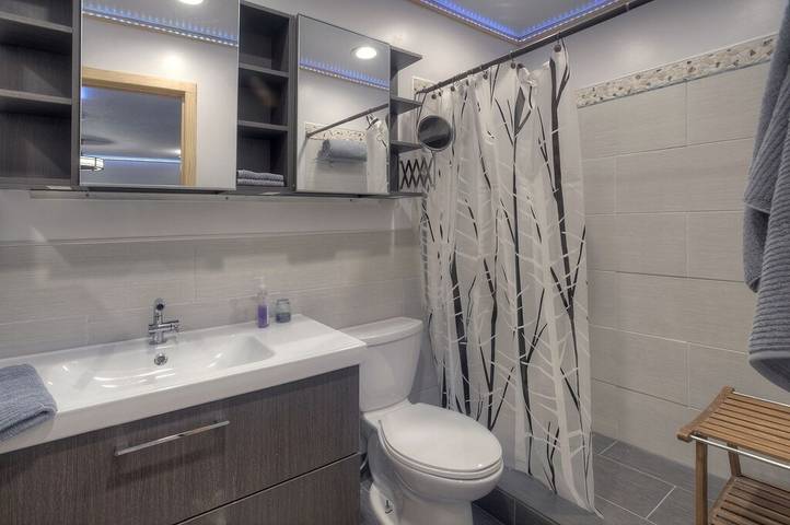 Vacation rental for 6 people, with hot tub and balcony in Purgatory