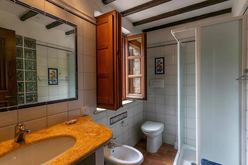 Maison confortable à Guardea Tr in Guardea, Province de Terni