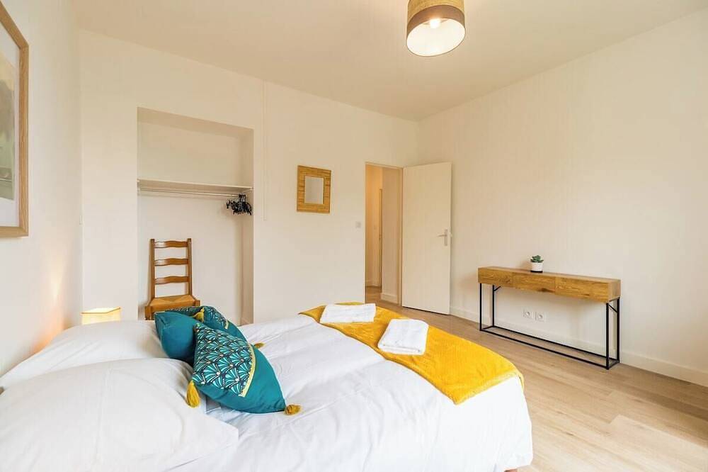 Appartement entier, Appartement avec veranda et 3 chambres, Guingamp in Guingamp, Région de Guingamp
