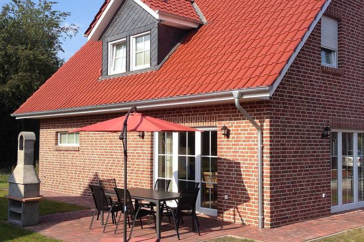 Ferienhaus für 6 Personen, mit Garten am Thülsfelder Stausee