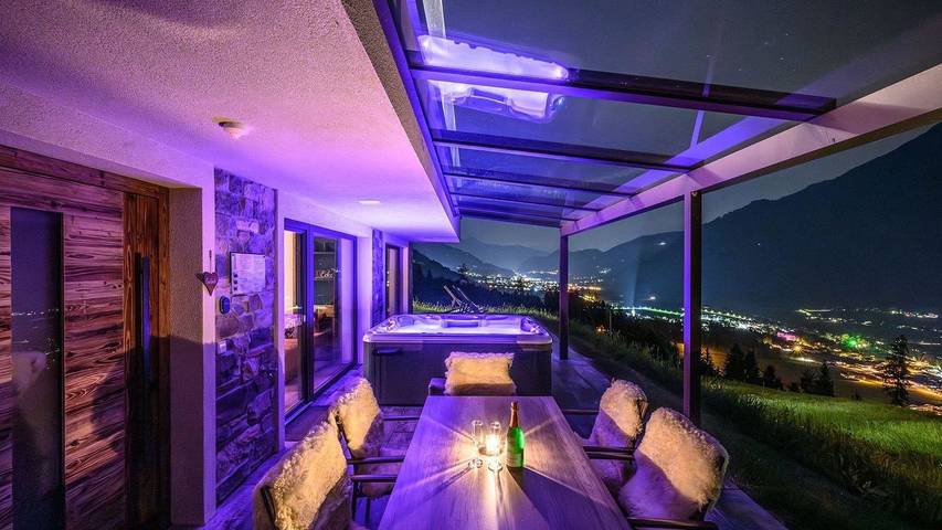 Bauernhof für 10 Personen, mit Garten und Sauna sowie Whirlpool in Kaltenbach