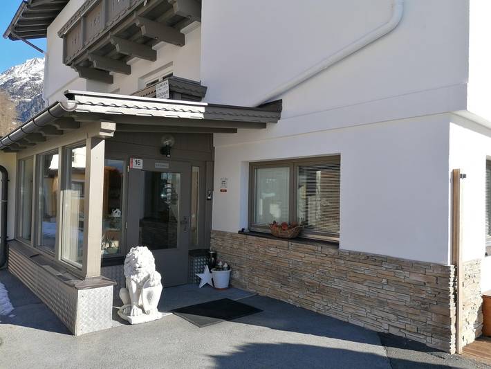 Ferienwohnung für 4 Personen, mit Balkon und Garten - 1