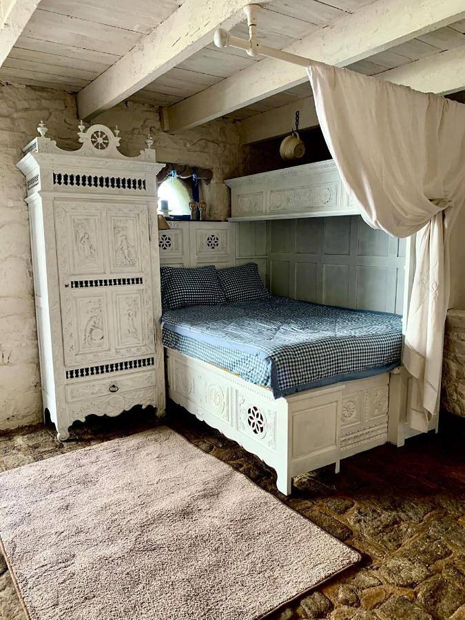 Location de vacances pour 3 personnes, avec jardin ainsi que terrasse et vue, animaux acceptés à Loguivy-Plougras - 3