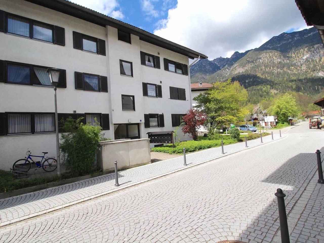 Ganze Wohnung, Wohnung in Garmisch Partenkirchen mit Garten in Garmisch-Partenkirchen, Bayerische Alpen