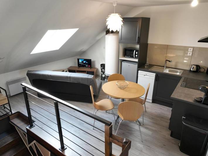 Gîte pour 4 personnes, avec Terrasse dans Beuvrages
