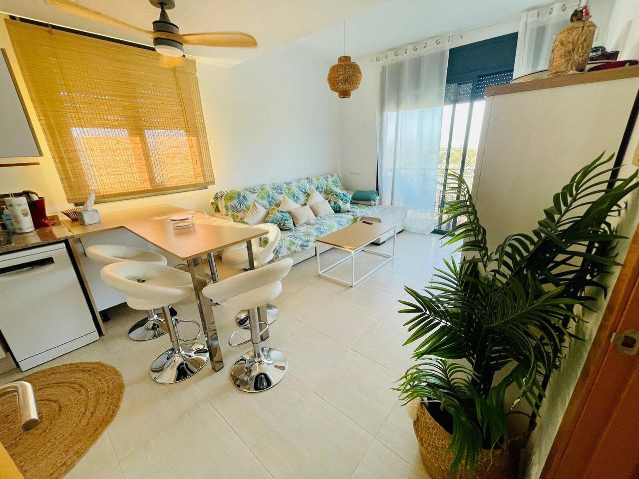 Ganze Wohnung, Apartment „Flamingos House“ mit Meerblick, Wlan und Klimaanlage in Sant Carles de la Ràpita, Delta de l'Ebre