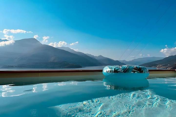 Bungalow für 2 Personen, mit Pool und Garten sowie Balkon am Comer See