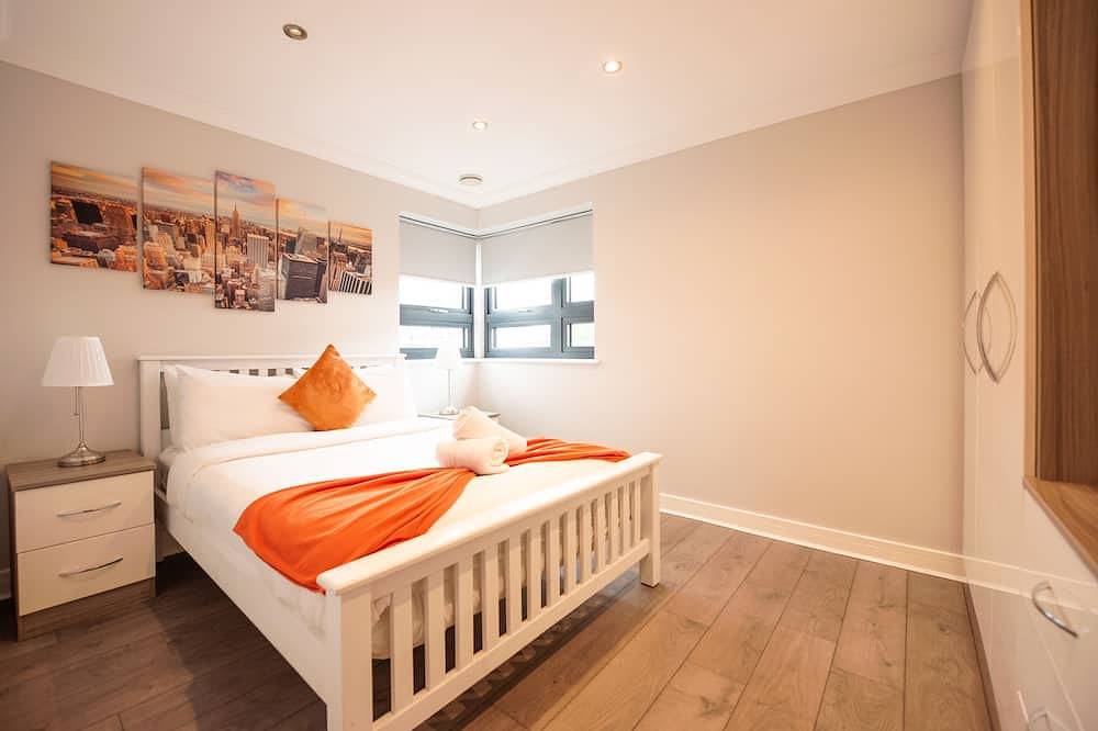 Appartement entier, Appartement en attiq-Supérieure-Salle de bain privée-Town Centre in Reading, Berkshire