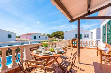 Villa in Es Mercadal, Coast of Menorca für 6 