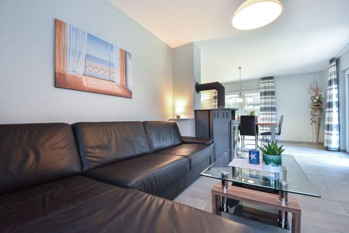 Ferienhaus für 8 Personen, mit Ausblick und Garten sowie Sauna in Kölpinsee - 3