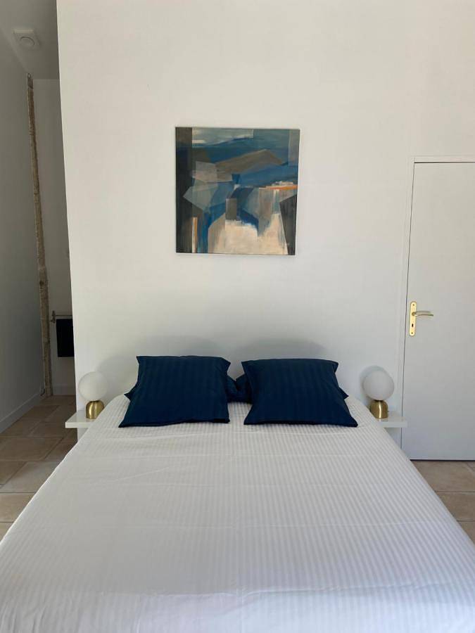 Location de vacances pour 2 personnes, avec piscine et jardin, animaux acceptés à Berrias-et-Casteljau - 2