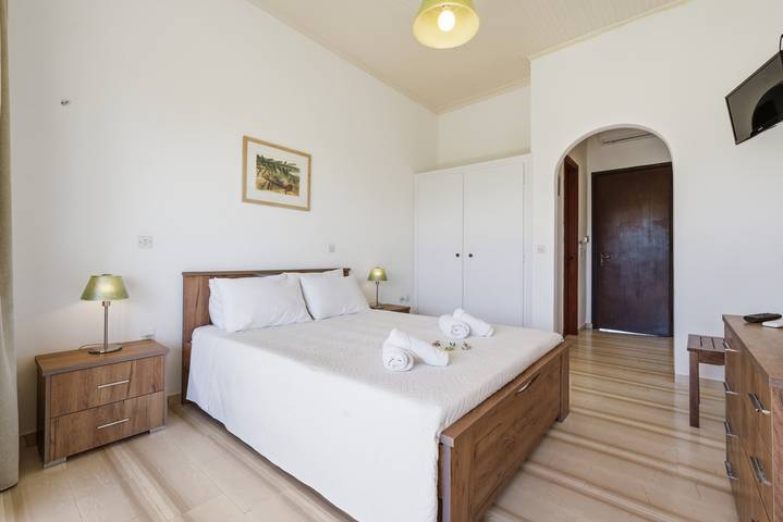 Hel studio-lejlighed, Studio Apartment 'Alexandra Studio 12' with Private Balcony and Wi-Fi in Korfu