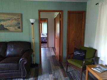 Log Cabin for 8 Guests in West Glacier, Glacier National Park, Picture 4