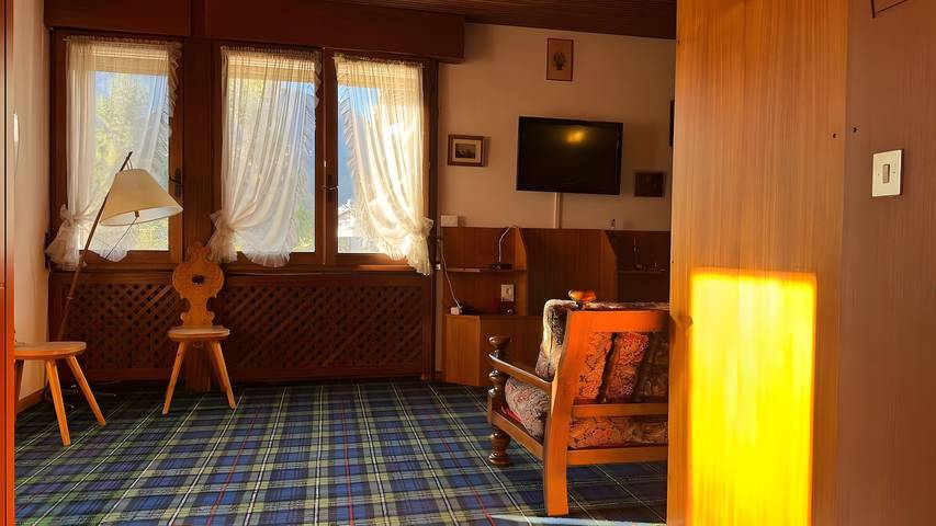 Apartamento entero, Apartamento en el centro de Cortina d’Ampezzo con garaje privado y vistas a la montaña in Cortina d'Ampezzo y alrededores, Dolomiti Superski