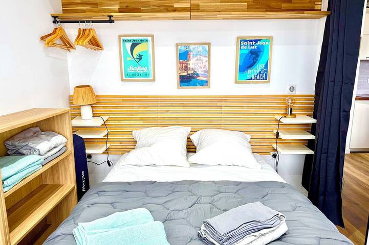Appartement entier, Caporizon - Bidaia-face au Golf-T2 Cosy-Piscine chauffée in Ciboure, Région de Bayonne