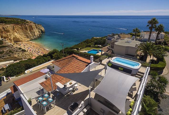 Casa de férias para 4 pessoas, com Vista para o mar e Varanda e ainda Piscina em Benagil