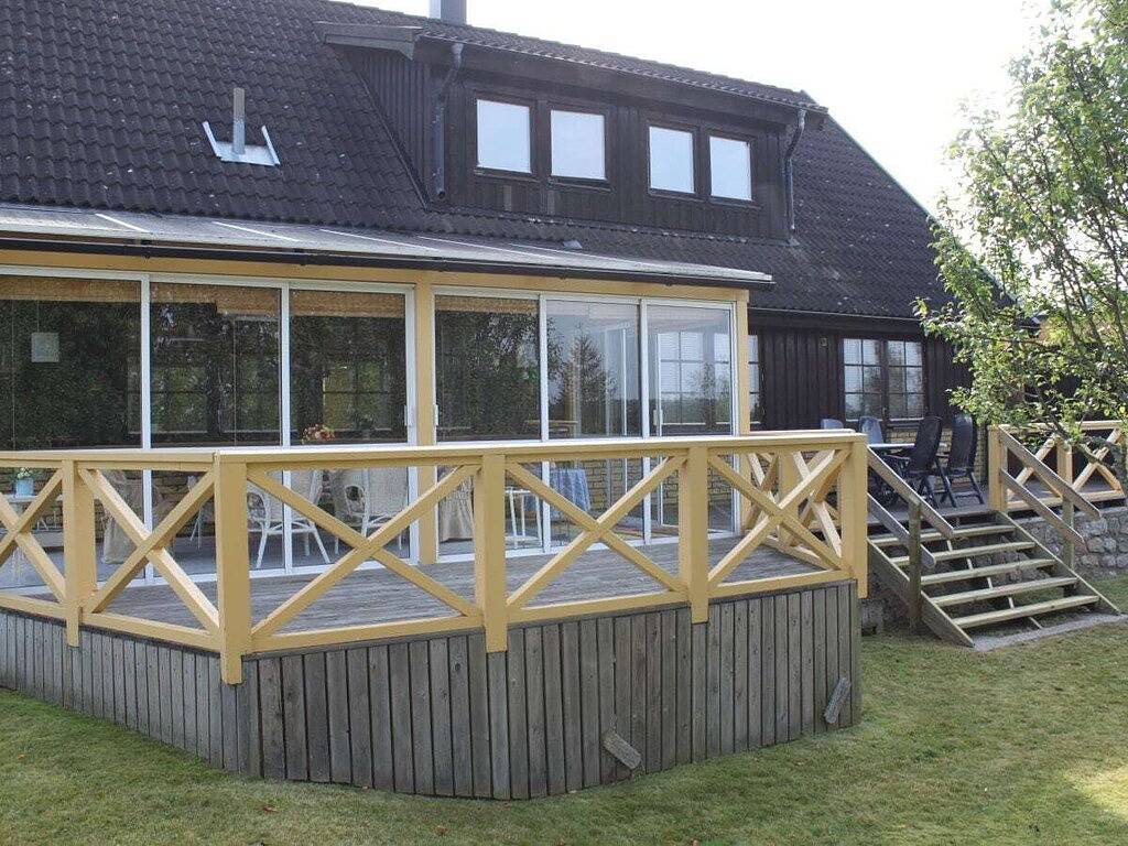 Ferienhaus in Bellö mit Schwimmbecken in Kronoberg