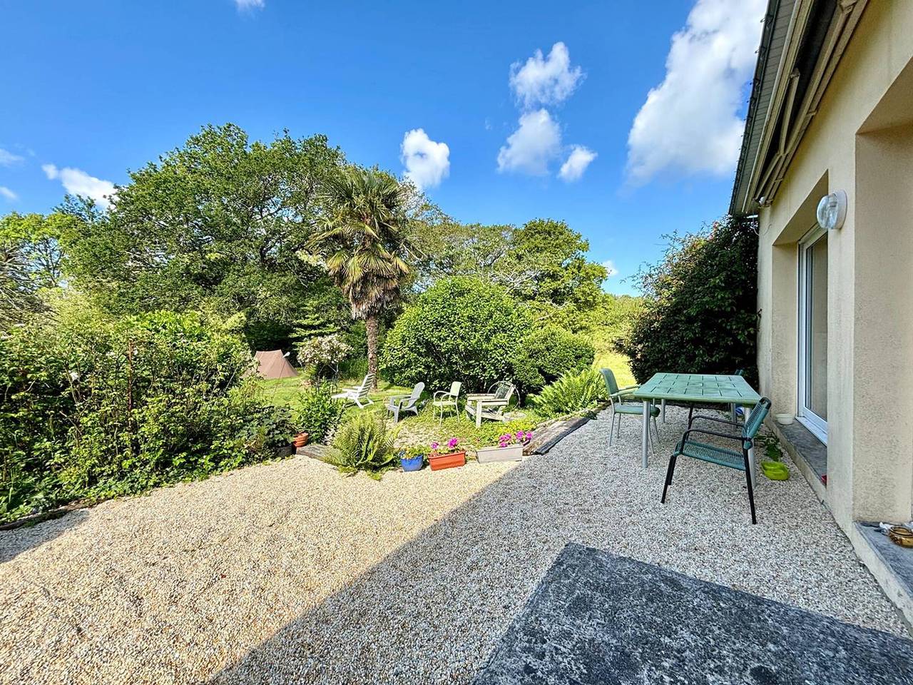 Großes Haus in Carnac, 5 Zimmer, großer Garten, Haustiere erlaubt, Parkplatz, nahe Strände in Carnac, Côte des Mégalithes