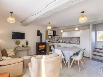 Gîte pour 6 personnes, avec jardin à Le Val-Saint-Père