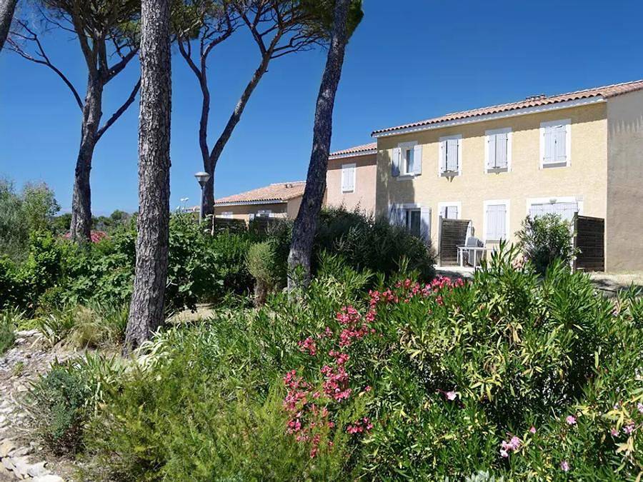 Résidence-Club Odalys Le Mas des Vignes - Maison 8 personnes - Maisonnette 4 pièces 6/8 pers. in Aubais, Région de Nîmes