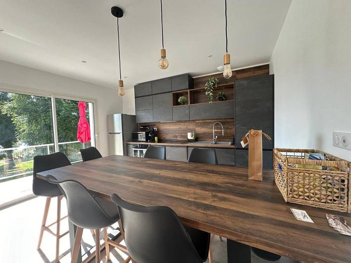 Location de vacances pour 6 personnes, avec jardin ainsi que vue et vue sur le lac dans Lac de Naussac - 4