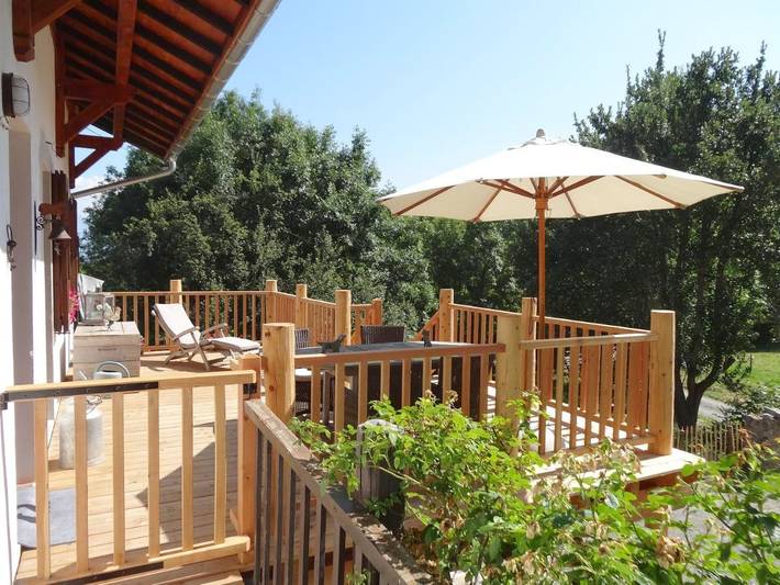 Chambre d’hôte pour 2 personnes, avec Terrasse ainsi que Jardin et Vue