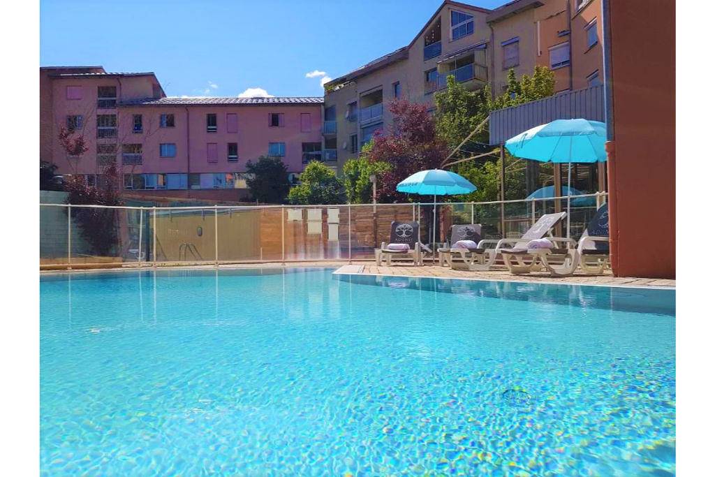 Hôtel pour 2 personnes avec piscine in Gap, Parc national des Écrins