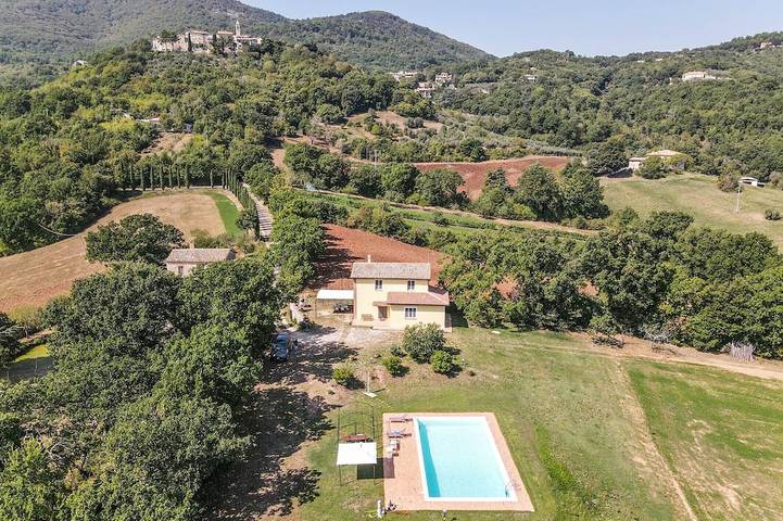 Feriehus for 5 personer, med hage og terrasse, dyr tillatt - 1