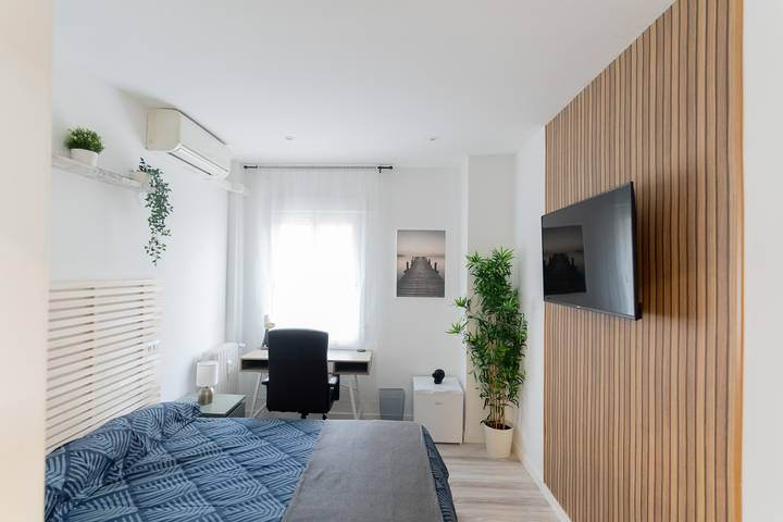 Apartamento vacacional entero, M Paris : habitación con confort, comodi in Chamartín (Madrid), Madrid