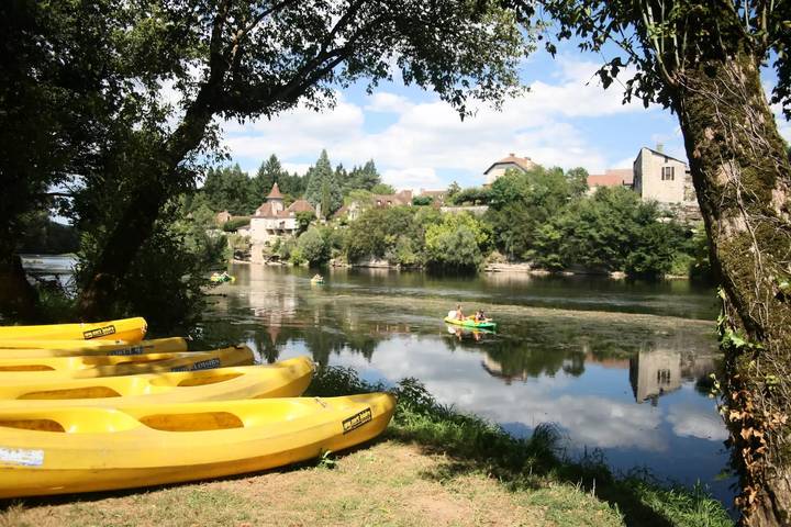 Location de vacances pour 12 personnes, avec sauna et vue ainsi que piscine et terrasse à Saint-Sozy - 3